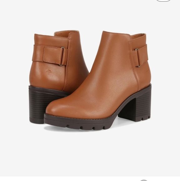 Naturalizer Women's Veeda Waterproof Boots - Picture 1 of 8